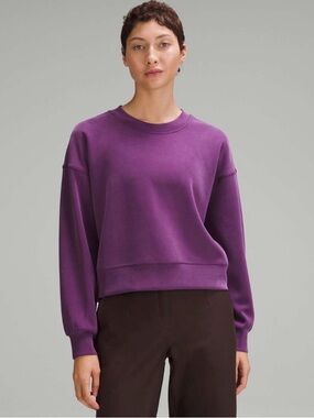 Lululemon Softstreme Perfectly Oversized Cropped Crew Dramatic Magenta Size 8